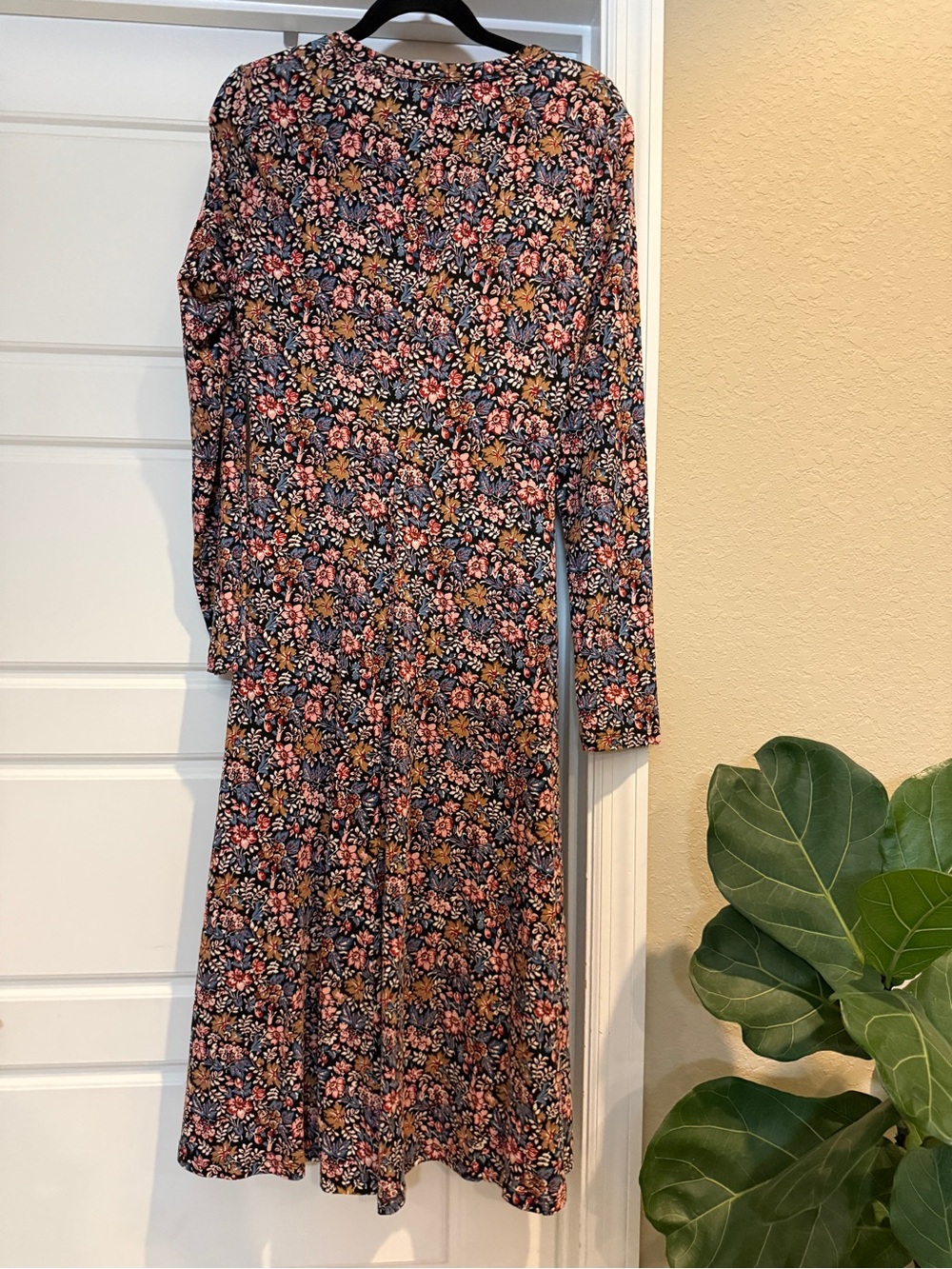 Veronica Beard Gale Floral Knit Midi Dress Size M - Picture 8 of 11